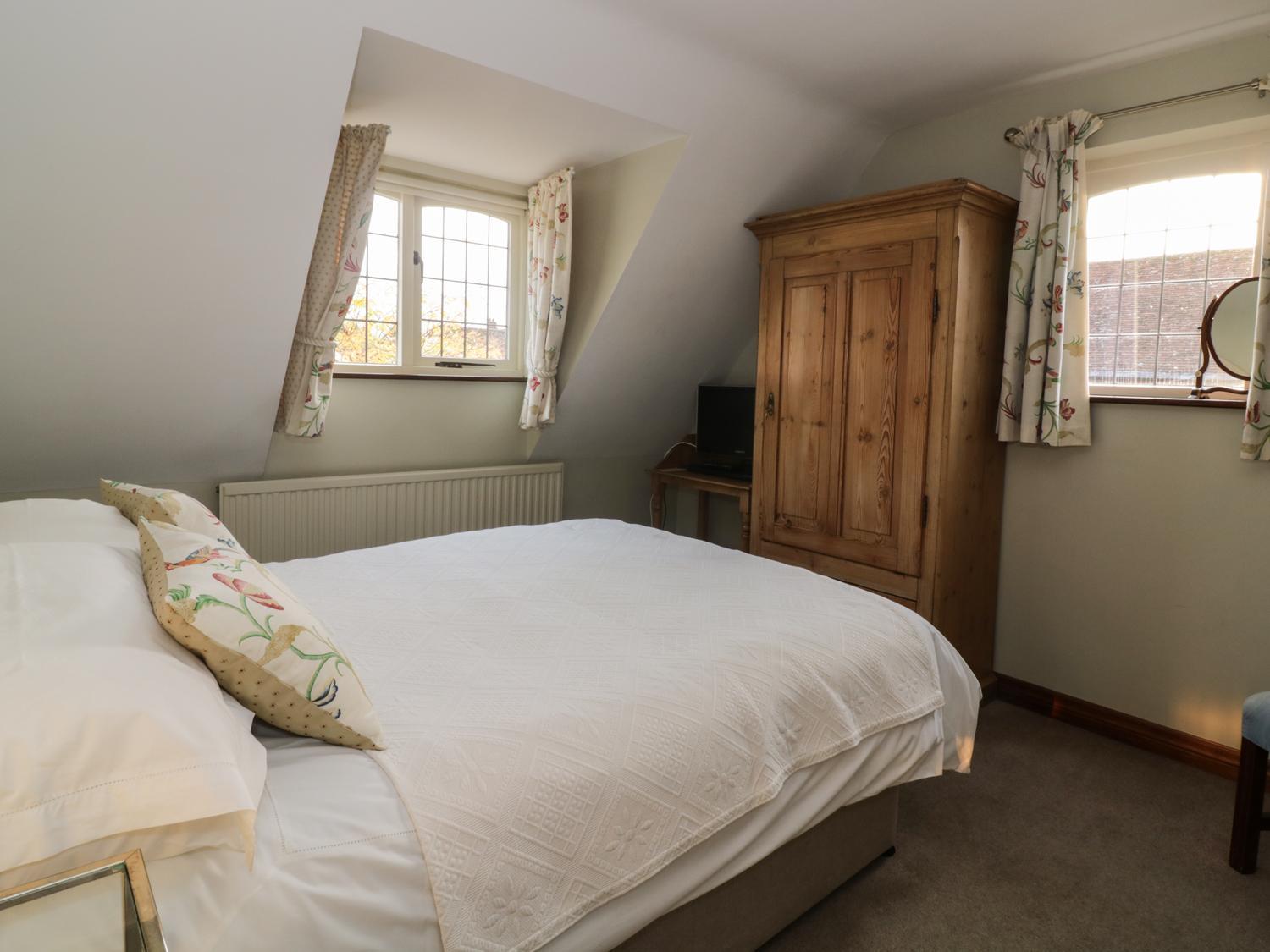 The Lodge Off High Street Hadleigh  Bagian luar foto